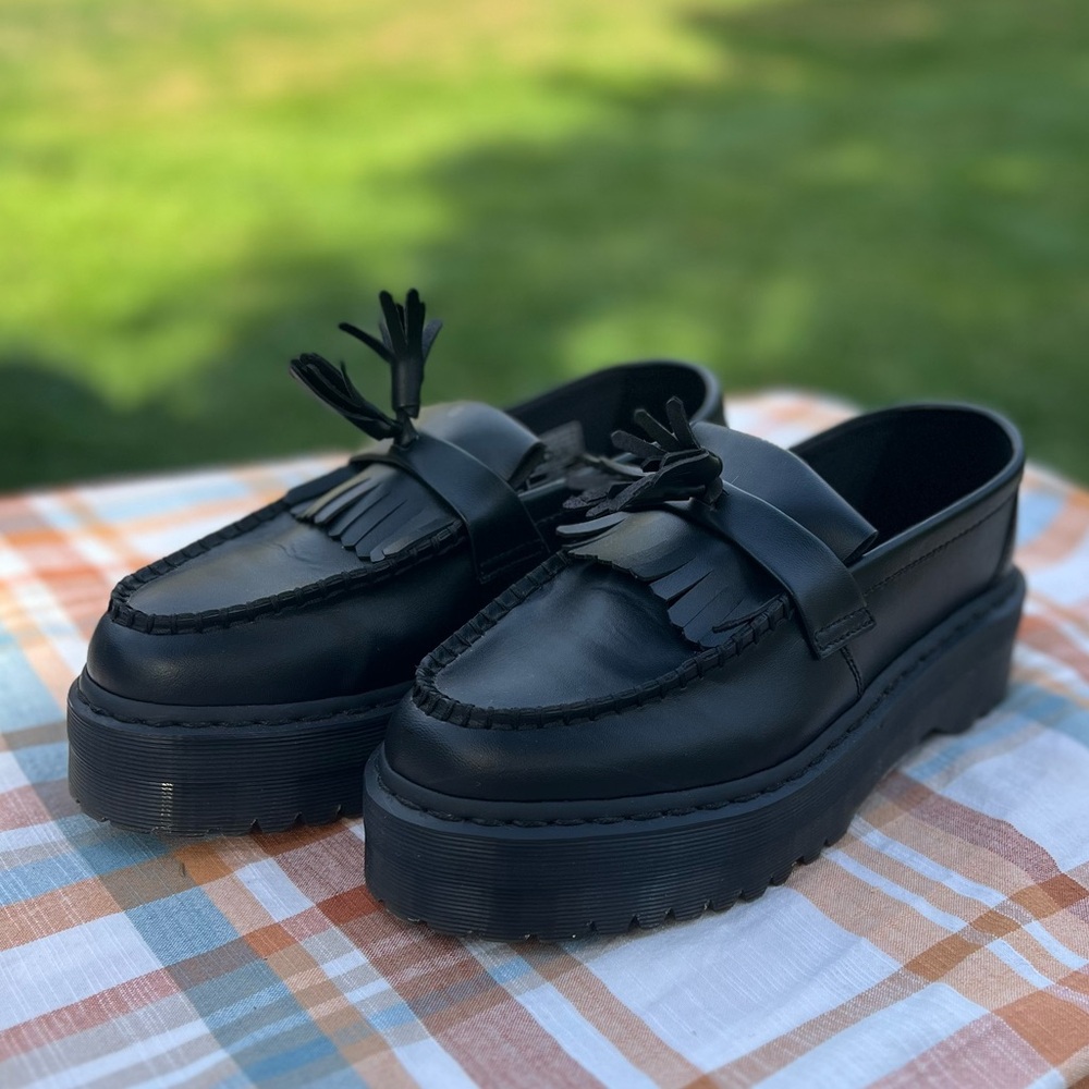 Dr. Martens Black Tassel Chunky Loafers Size 9 Women’s